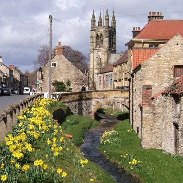 Helmsley is an attractive historic market town on the southern edge of the North York Moors National Park in North Yorkshire, England.